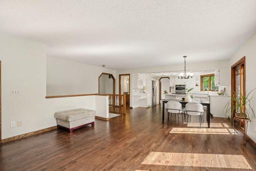 1528 Briarknoll Drive, New Brighton, MN 55112