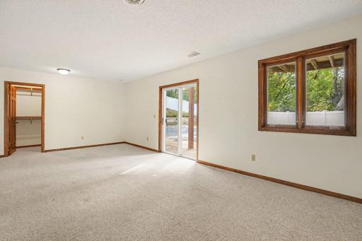 1528 Briarknoll Drive, New Brighton, MN 55112