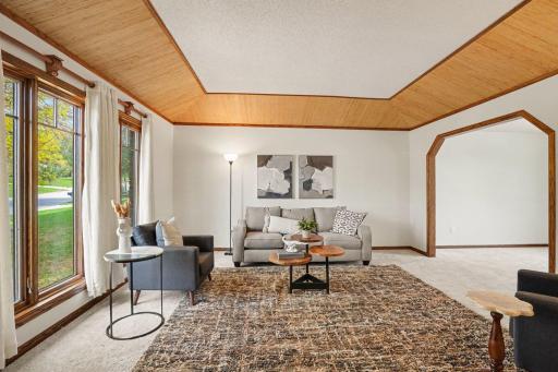 1528 Briarknoll Drive, New Brighton, MN 55112