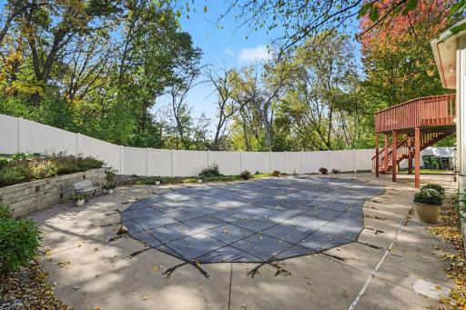 1528 Briarknoll Drive, New Brighton, MN 55112