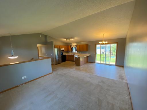 609 Dogwood Street NE, Lonsdale, MN 55046