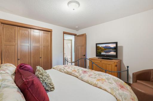 2284 100th Street, New Richmond, WI 54017