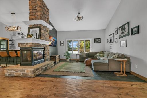 4201 104th Avenue NE, Spicer, MN 56288
