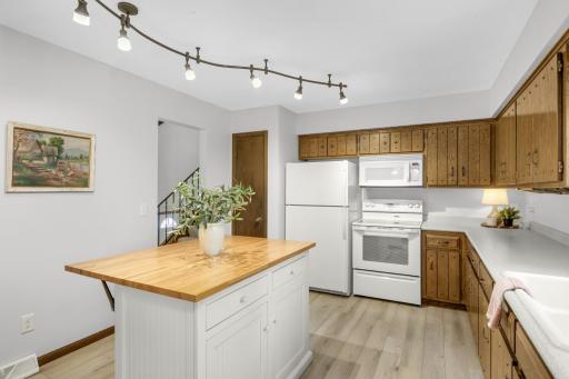 6624 Edgemont Boulevard N, Brooklyn Park, MN 55428