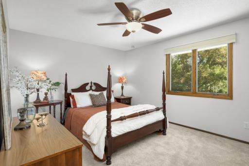 6624 Edgemont Boulevard N, Brooklyn Park, MN 55428