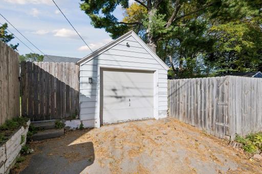 4333 12th Avenue S, Minneapolis, MN 55407