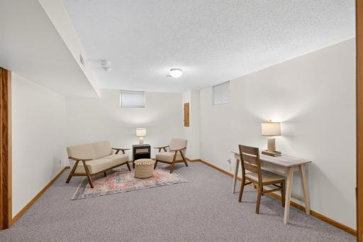 1938 Edgerton Street, Maplewood, MN 55117