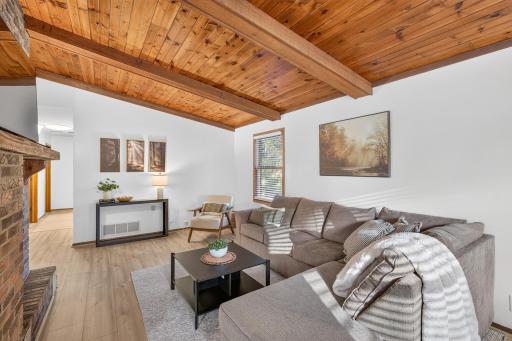1938 Edgerton Street, Maplewood, MN 55117