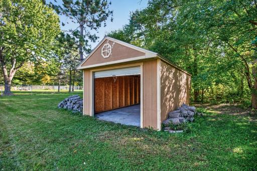 1938 Edgerton Street, Maplewood, MN 55117