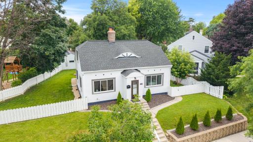 A long list of major updates means you can settle in with confidence, including a new roof and gutters with LeafGuard (2021), new windows (2021), new drain tile and sump pump (2021).