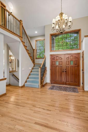 Greeted with charm from your first steps in