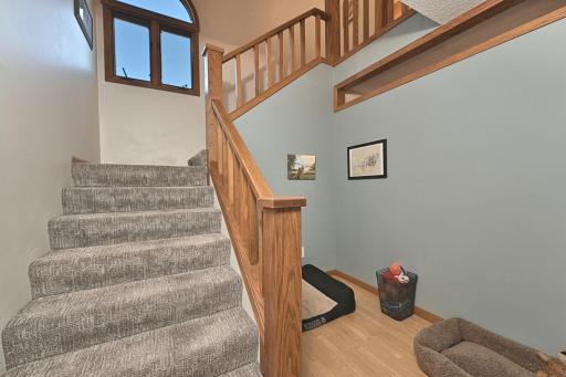 2002 NW 9th Avenue, Grand Rapids, MN 55744