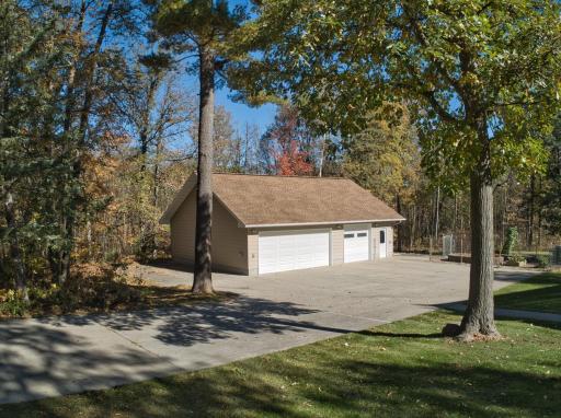 2002 NW 9th Avenue, Grand Rapids, MN 55744