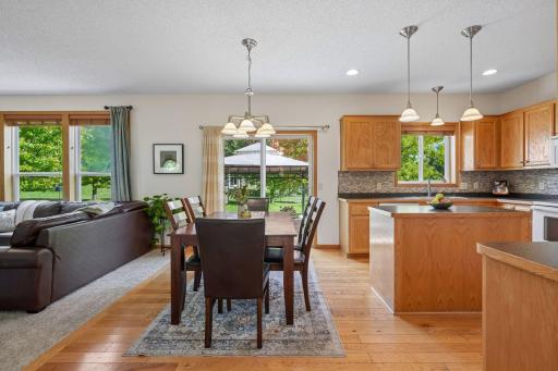 9537 Glacier Road, Minnetrista, MN 55375