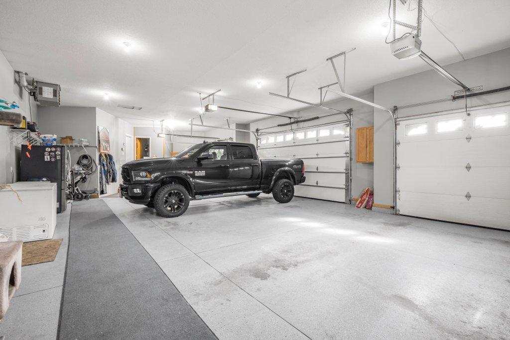 Attached 4 car garage 45x27 (finished and heated)!