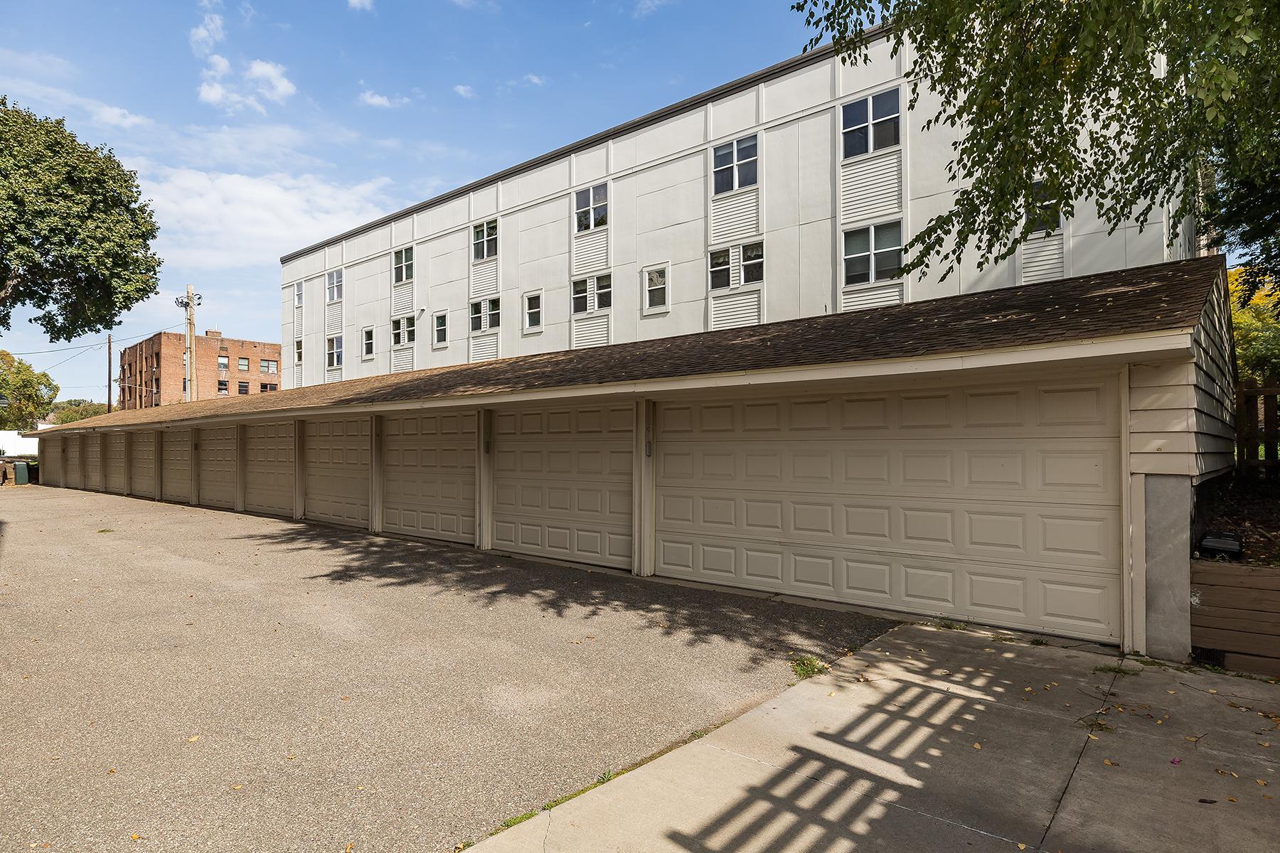 Plenty of garage space. Single detached garage space is being rented for $40/month. Underground heated is also an option (availability for underground is based on seniority.)
