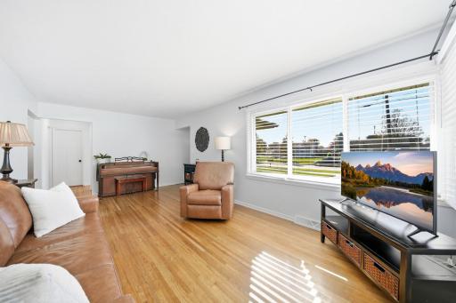 1108 Hoffman Street W, Cannon Falls, MN 55009