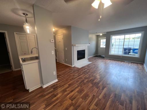 1877 Riverwood Drive, 5, Burnsville, MN 55337