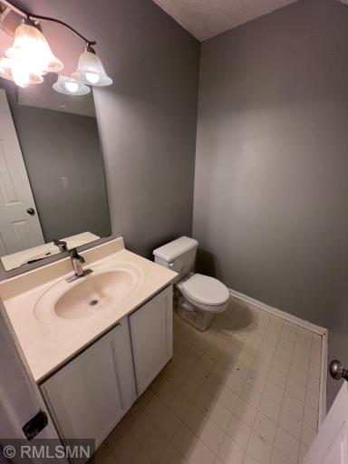 1877 Riverwood Drive, 5, Burnsville, MN 55337