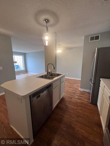 1877 Riverwood Drive, 5, Burnsville, MN 55337