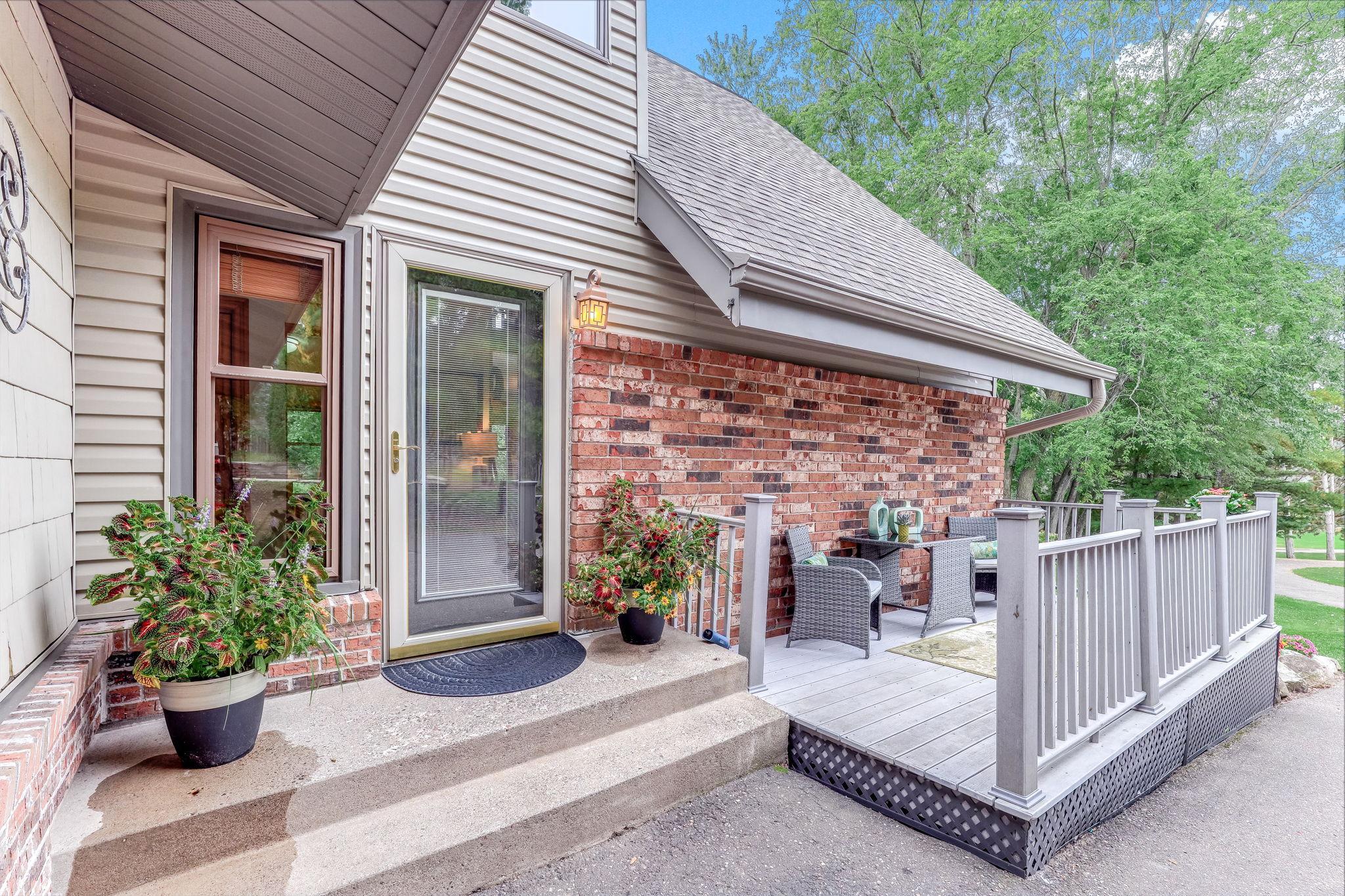 Front patio. Great Westerly sunset views