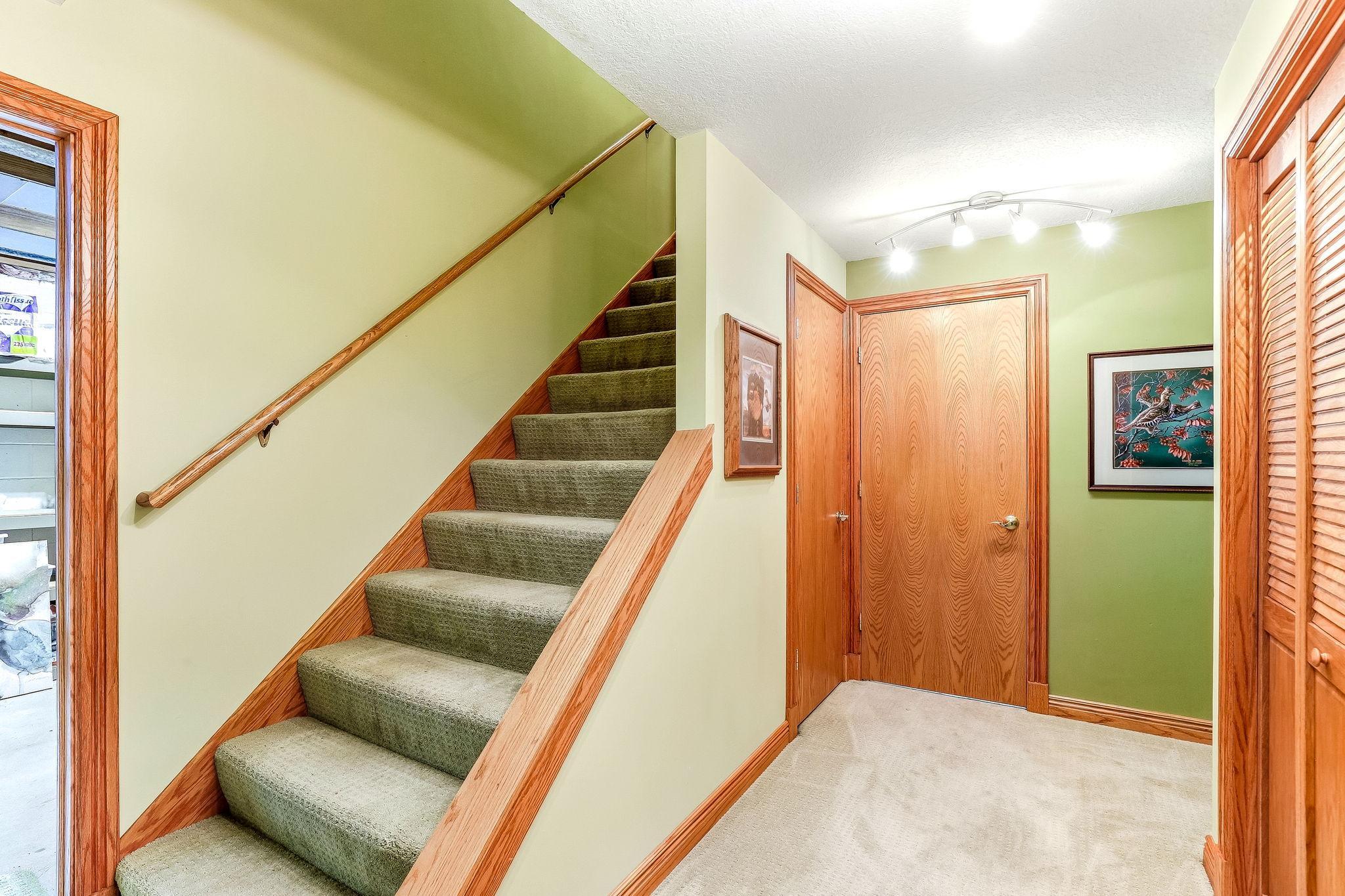 41-web-or-mls-1401-Omaha-Ave-41.jpg