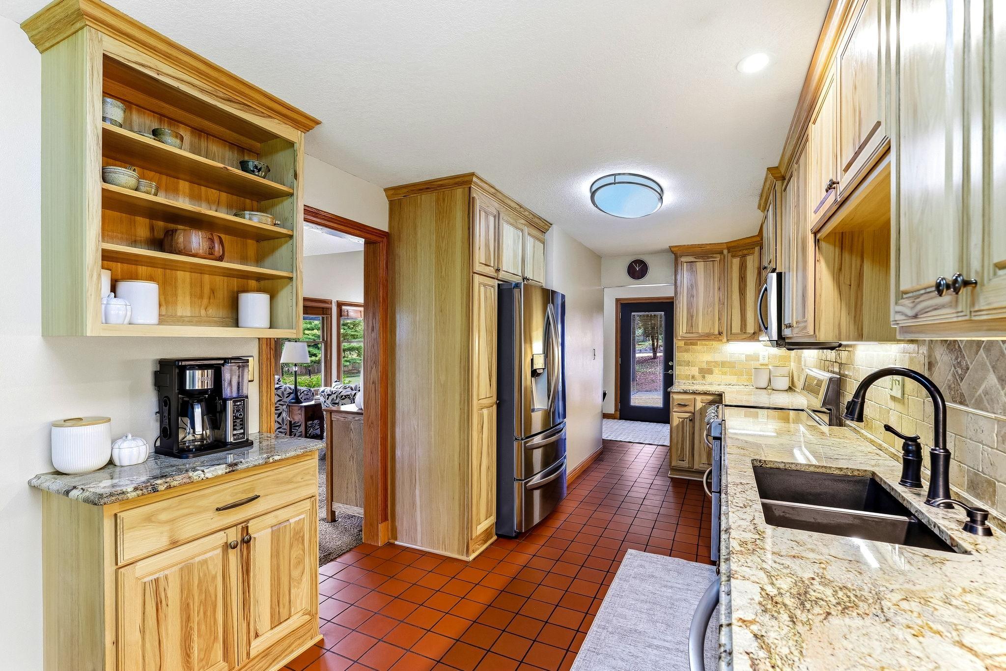 15-web-or-mls-1401-Omaha-Ave-15.jpg