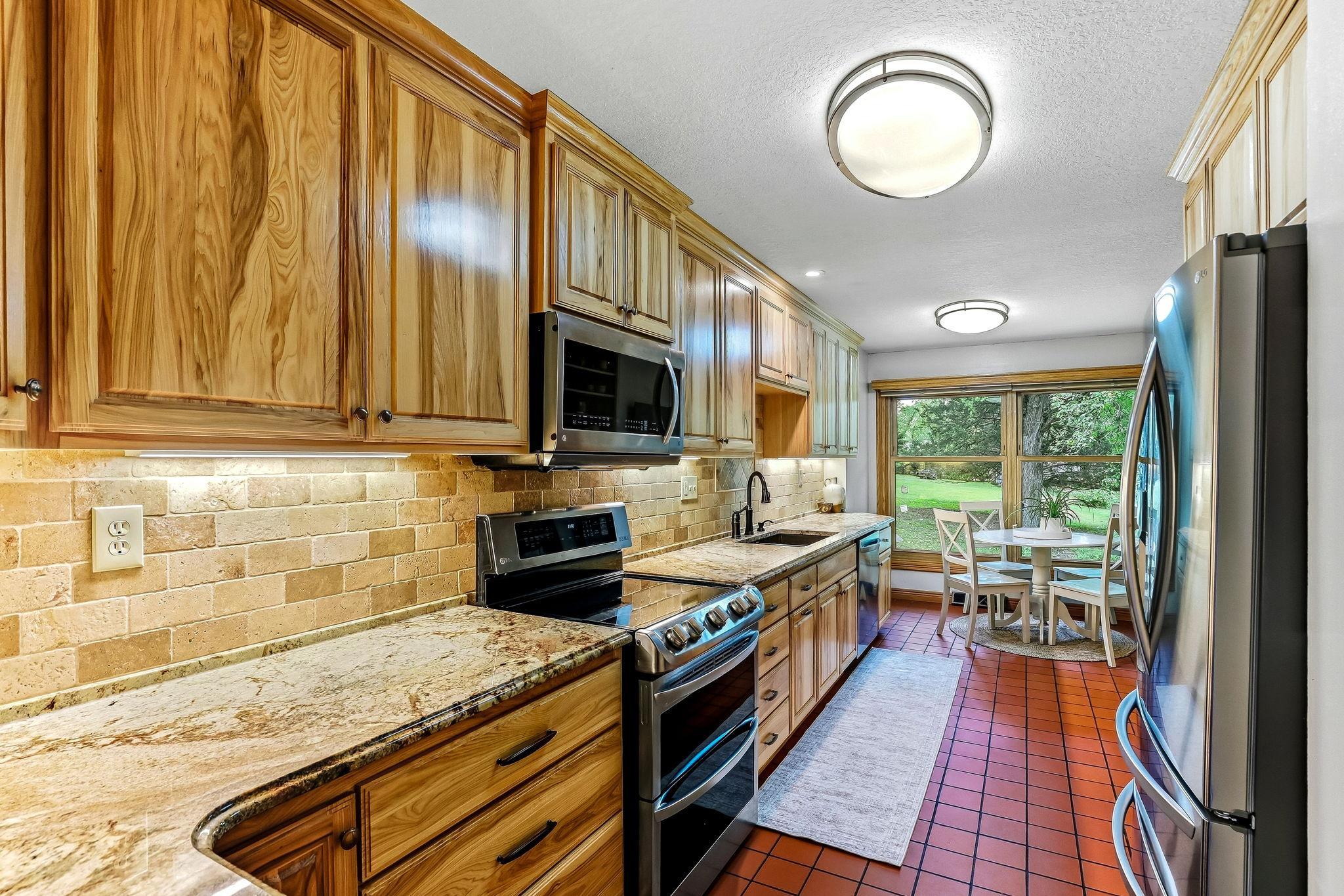 14-web-or-mls-1401-Omaha-Ave-14.jpg