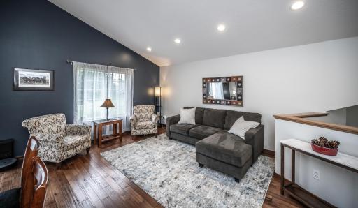 1107 Walnut Street, Farmington, MN 55024