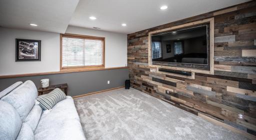 1107 Walnut Street, Farmington, MN 55024
