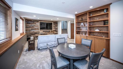 1107 Walnut Street, Farmington, MN 55024