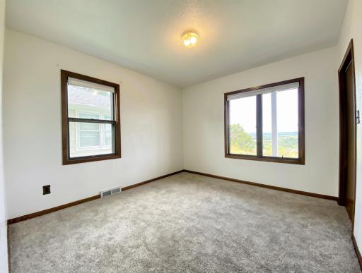 1821 Grandview Avenue, Red Wing, MN 55066