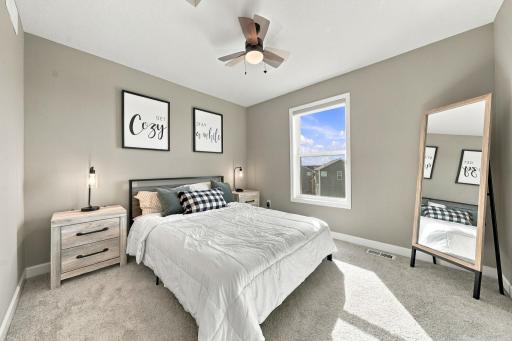 11325 Creekside Trail, Maple Grove, MN 55311