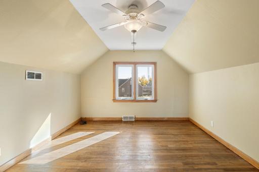 918 3rd Street SW, Waseca, MN 56093