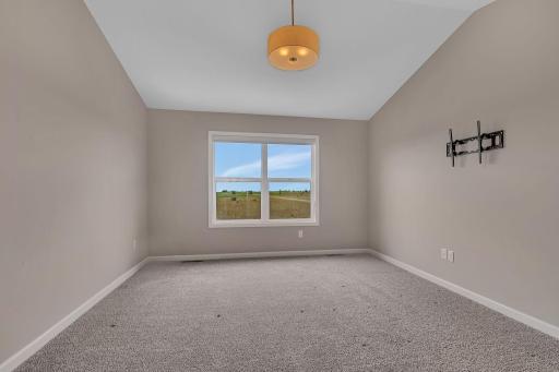 683 47th Avenue NE, Saint Cloud, MN 56304