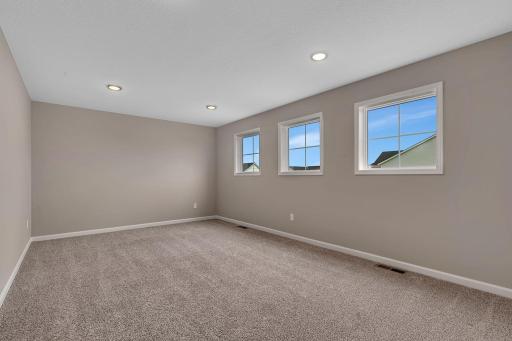 683 47th Avenue NE, Saint Cloud, MN 56304