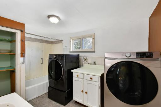 523 FRONT Street N, Barnesville, MN 56514