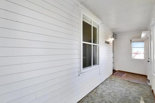 523 FRONT Street N, Barnesville, MN 56514