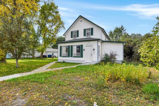523 FRONT Street N, Barnesville, MN 56514