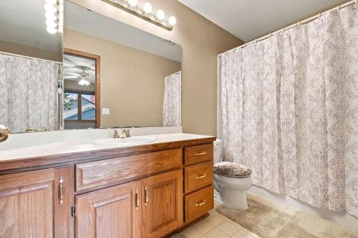 458 Coyote Trail, Lino Lakes, MN 55014