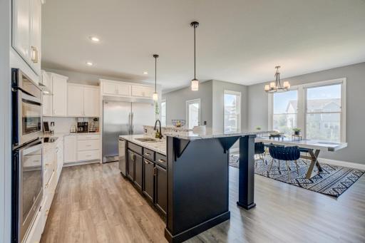 5204 Porchlight Bay, Saint Paul, MN 55129