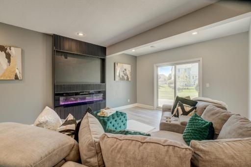 Walk out directly to the backyard for seamless indoor and outdoor entertaining!