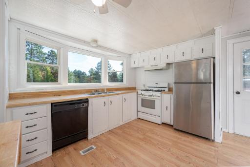 2540 Diane Lane, Grand Rapids, MN 55744