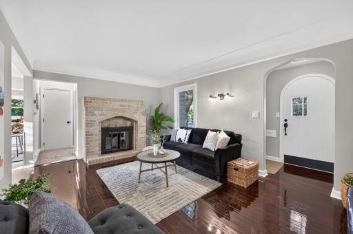 626 Old Main Street N, Cambridge, MN 55008