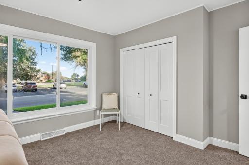 626 Old Main Street N, Cambridge, MN 55008