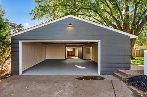 626 Old Main Street N, Cambridge, MN 55008