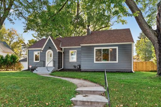 626 Old Main Street N, Cambridge, MN 55008