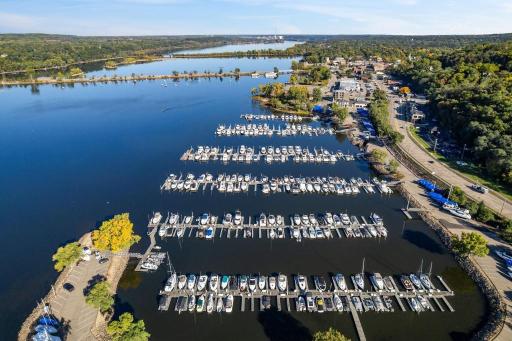 16 1st Street, EN21, Hudson, WI 54016