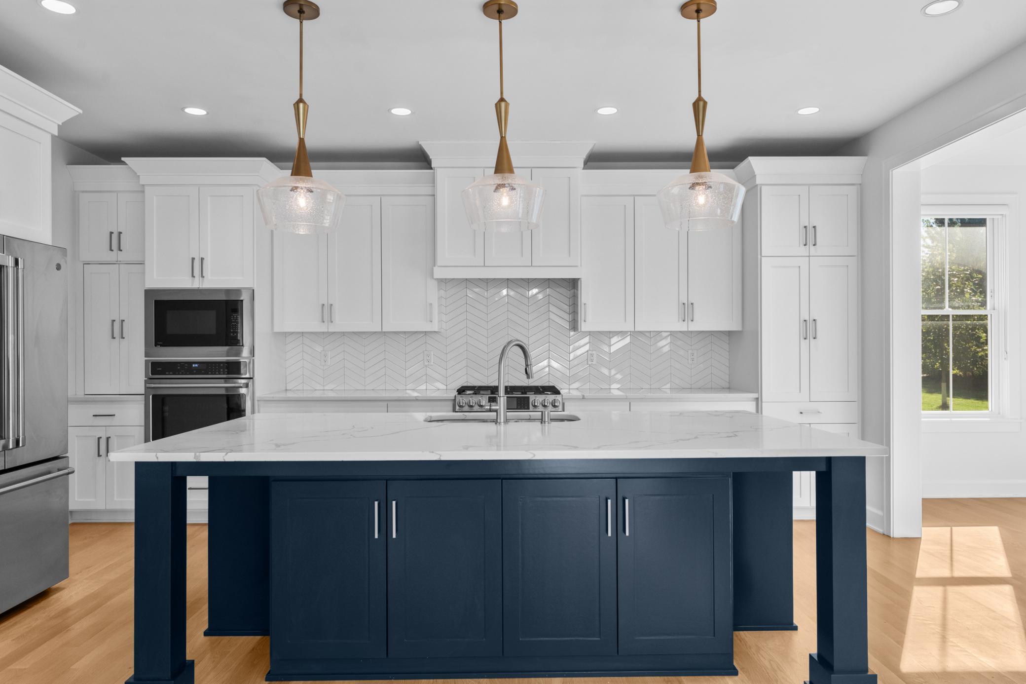 Kitchen-Center Island & Custom Cabinetry