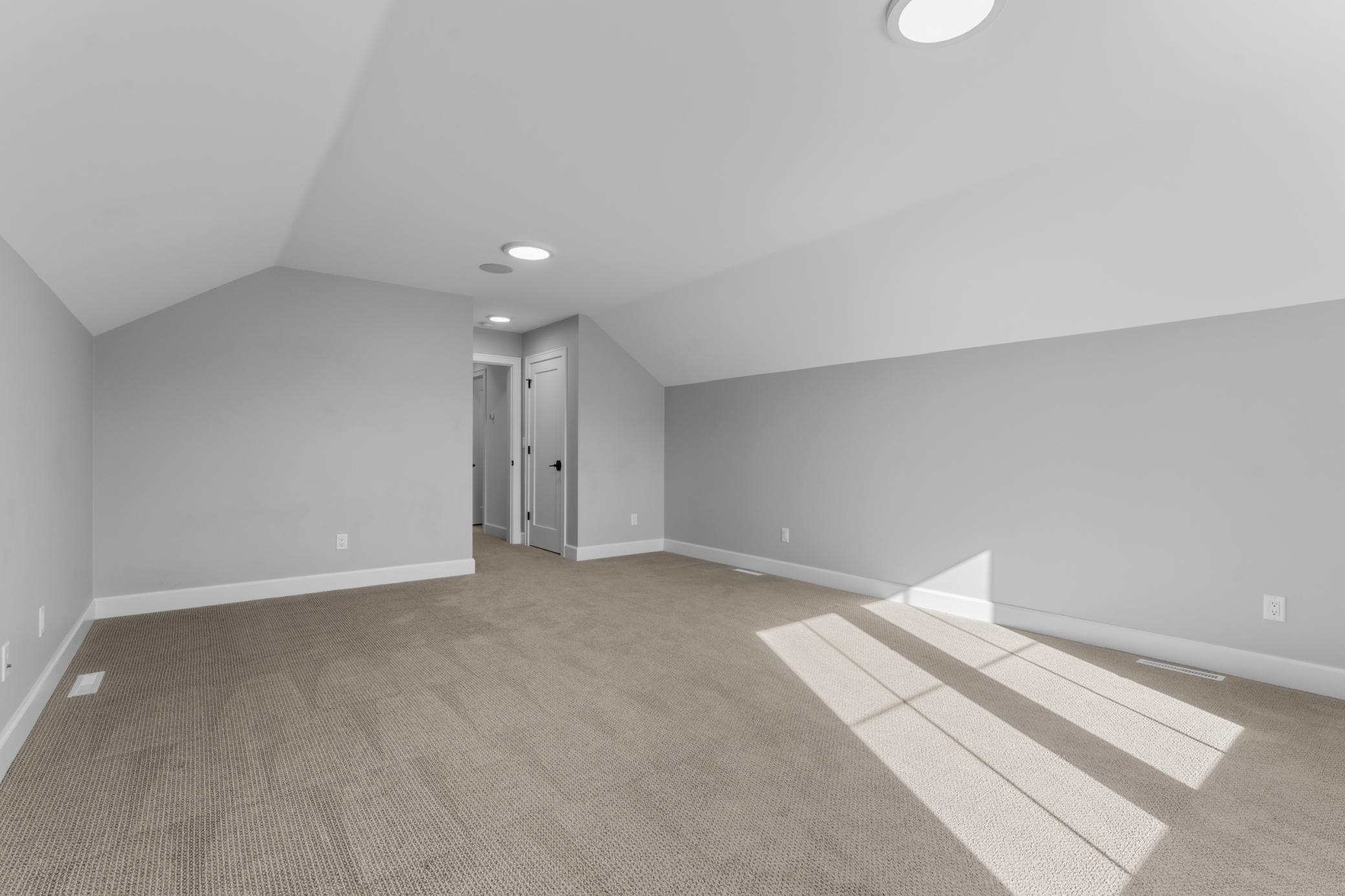 Upper Level Bonus Room & Hallway